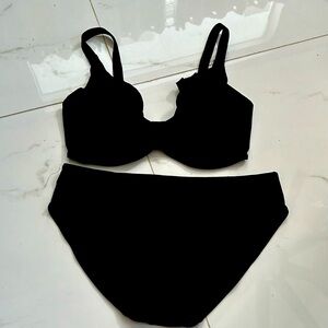 Black freya bikini in good condition!